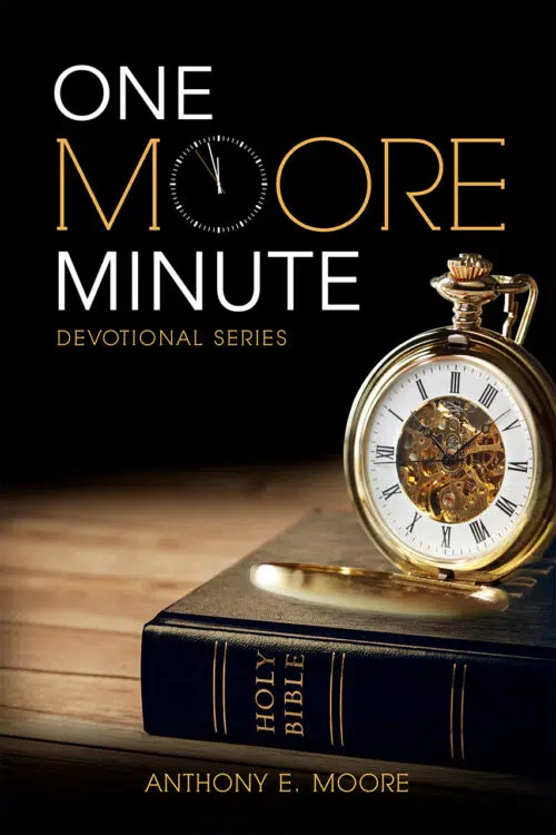 One Moore Minute (Paperback)